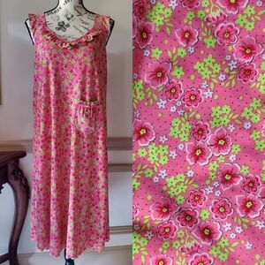 Vintage handmade ruffle trim mumu nightgown